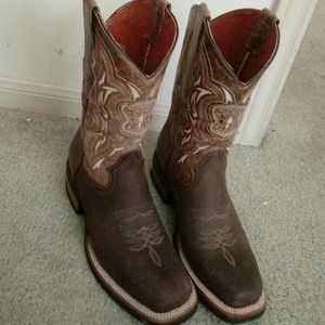 Mens boots